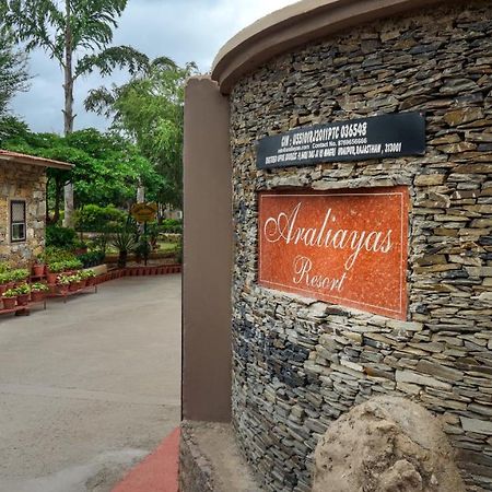Araliayas Resort & Spa Udaipur Esterno foto