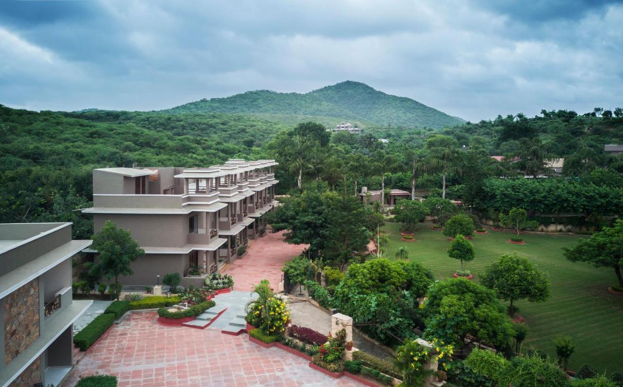 Araliayas Resort & Spa Udaipur Esterno foto