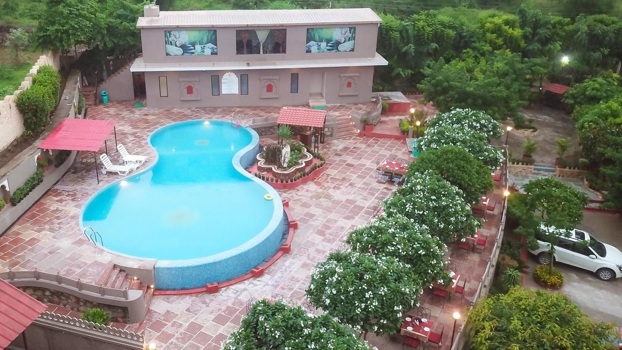 Araliayas Resort & Spa Udaipur Esterno foto
