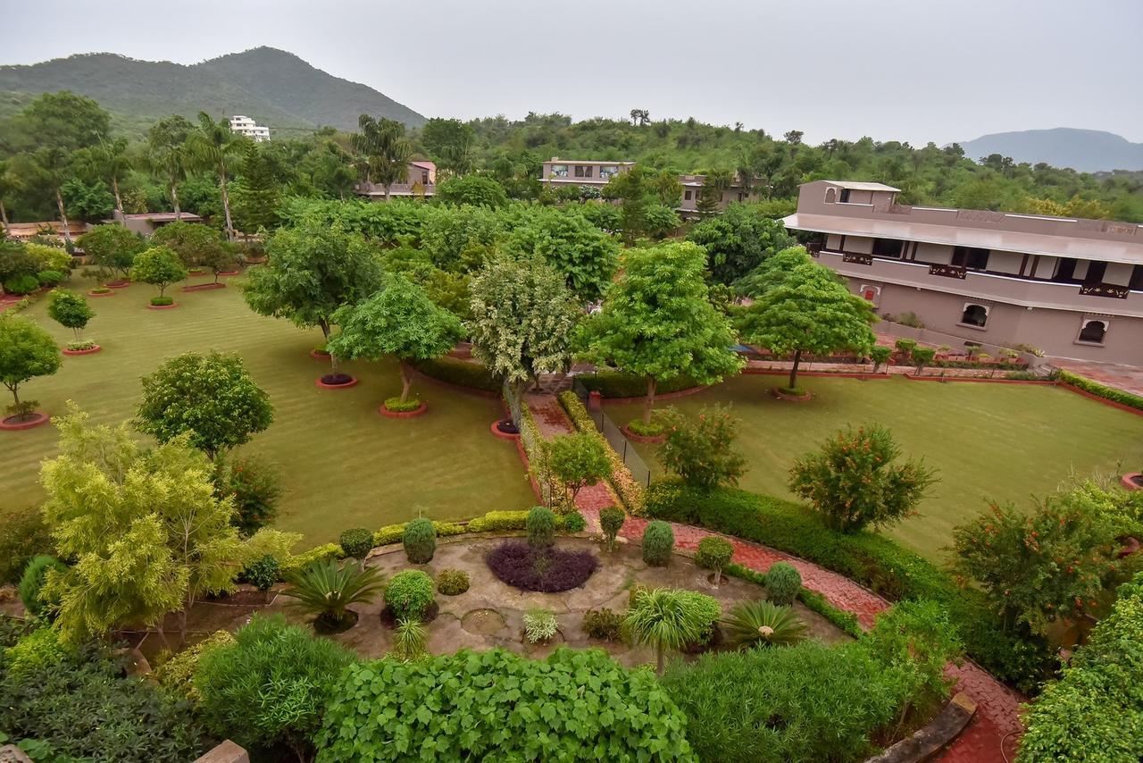 Araliayas Resort & Spa Udaipur Esterno foto