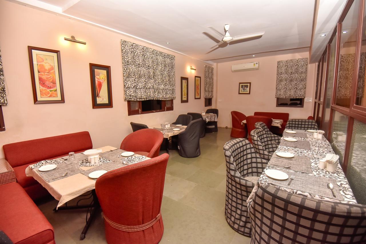 Araliayas Resort & Spa Udaipur Esterno foto